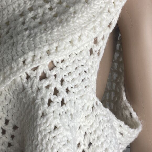 XXI Sweater Vest Ivory Open Knit Ruffled High Low - Picture 6 of 12